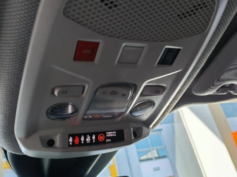 Jeep Avenger 1.2 G 74KW ALTITUDE 5P