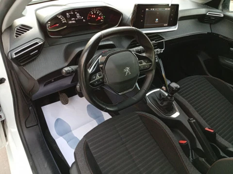 Peugeot 208 BlueHDi 73kW (100CV) Active