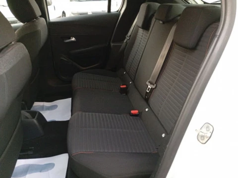 Peugeot 208 BlueHDi 73kW (100CV) Active