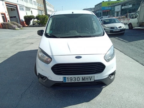 Ford Transit Courier Van 1.5 TDCi 71kW Trend