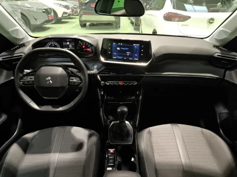 Peugeot 208 PureTech 100 Allure 75 kW (100 CV)