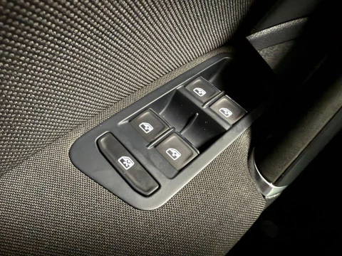 Volkswagen Golf GTD 2.0 TDI 135kW (184CV) DSG