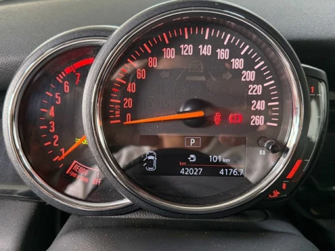 MINI Cooper 100 kW (136 CV)