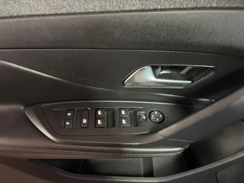Peugeot 408 408 Allure HYBRID 145 eDCS6