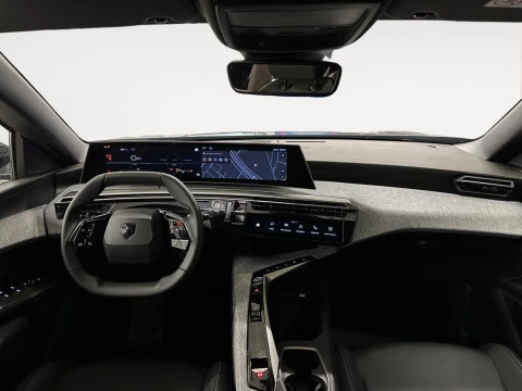 Peugeot 5008 Hybrid 1.2 100KW Allure eDCS6