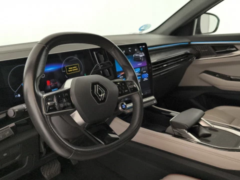 Renault Espace Iconic E-Tech full hybrid 146kW