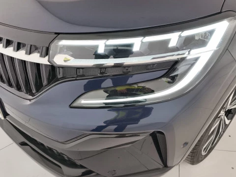 Renault Espace Iconic E-Tech full hybrid 146kW