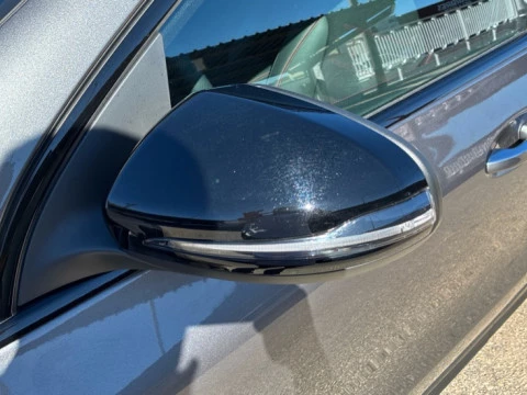 Mercedes-Benz GLA  250 e