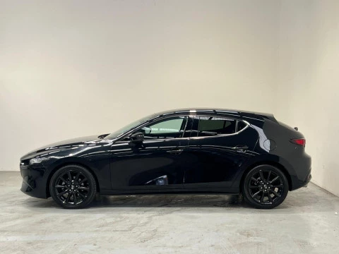 Mazda3 2.0 e-SKYACTIV-G 88KW HOMURA