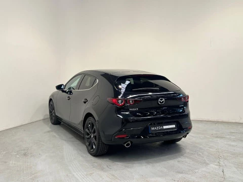 Mazda3 2.0 e-SKYACTIV-G 88KW HOMURA