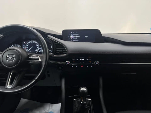Mazda3 2.0 e-SKYACTIV-G 88KW HOMURA