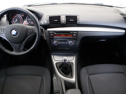 BMW SERIES 1 118D 5P