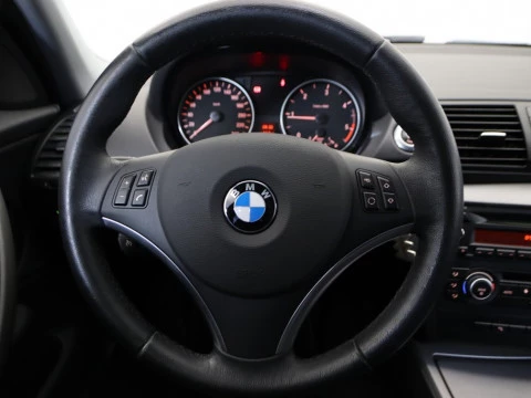 BMW SERIES 1 118D 5P