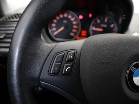 BMW SERIES 1 118D 5P