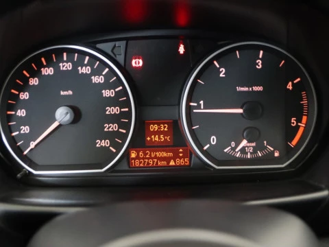 BMW SERIES 1 118D 5P