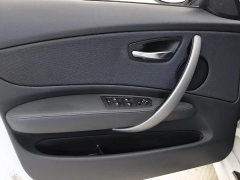 BMW SERIES 1 118D 5P