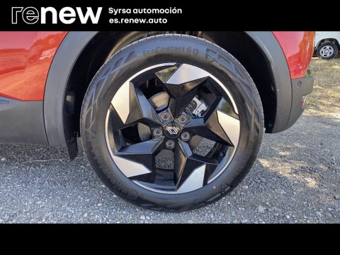 Renault Captur techno Eco-G 100cv (74 kW)