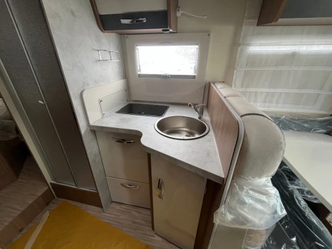 ELNAGH BARON BARON 579