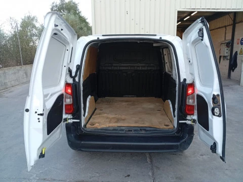 Peugeot Partner Pro Standard 600kg BlueHDi 73kW