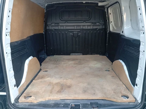 Peugeot Partner Pro Standard 600kg BlueHDi 73kW