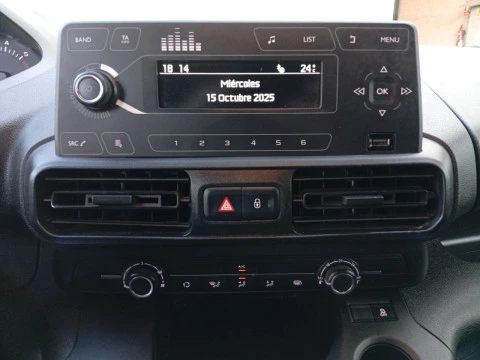 Peugeot Partner Pro Standard 600kg BlueHDi 73kW