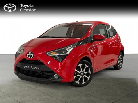 Toyota Aygo 1.0 70 x-play Toyota Aygo 1.0 70 x-play