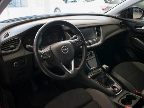 Opel Grandland X 1.2 TURBO DESIGN & TECH 5P