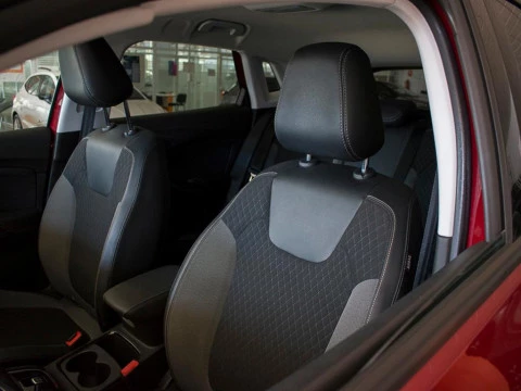 Opel Grandland X 1.2 TURBO DESIGN & TECH 5P