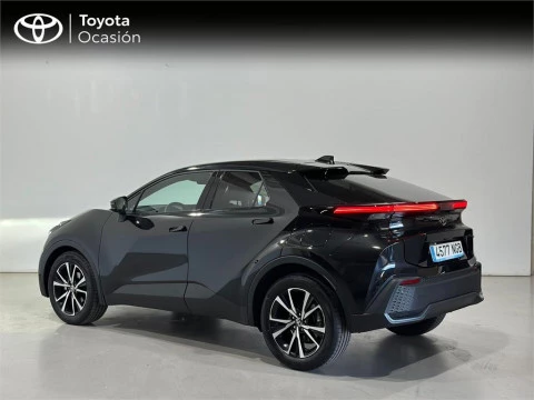 Toyota C-HR - Advance Hybrid 140