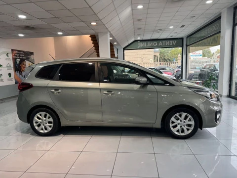 Kia Carens 1.6 GDI DRIVE 135