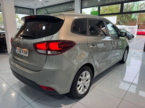 Kia Carens 1.6 GDI DRIVE 135