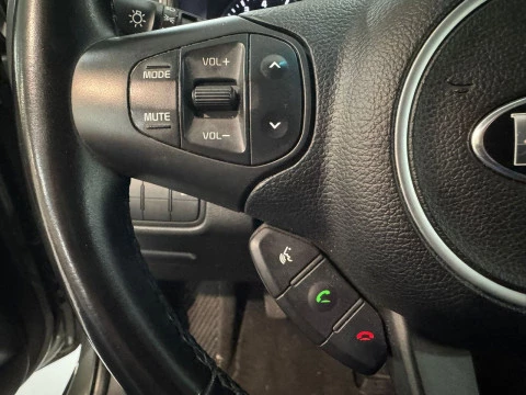 Kia Carens 1.6 GDI DRIVE 135