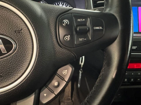 Kia Carens 1.6 GDI DRIVE 135