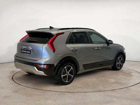 Kia Niro 1.6 GDi HEV 95kW (129CV) Drive