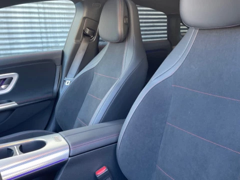 Mercedes-Benz Clase CLA  250+ con tecnología EQ