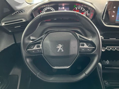 Peugeot 208 Active Puretech 75