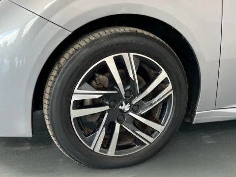 Peugeot 208 Active Puretech 75