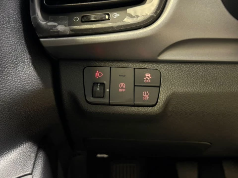 Kia Stonic 1.0 T-GDi 74kW (100CV) MHEV MT Business
