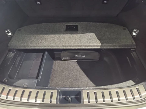 Lexus NX 2.5 300h Premium 2WD