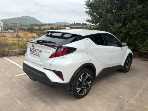 Toyota C-HR 1.8 125H Advance