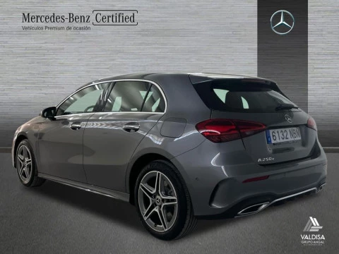 Mercedes-Benz Clase A 250 e Compacto con tecnología híbrida EQ