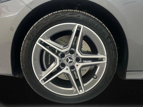 Mercedes-Benz Clase A 250 e Compacto con tecnología híbrida EQ