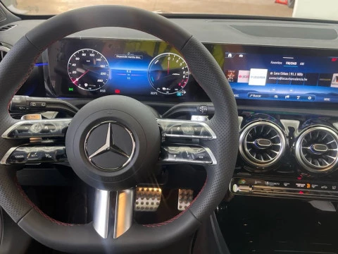 Mercedes-Benz Clase A 250 e Compacto con tecnología híbrida EQ