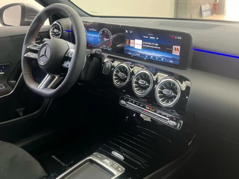 Mercedes-Benz Clase A 250 e Compacto con tecnología híbrida EQ