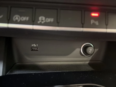 Audi A4 S line 35 TDI 120 kW (163 CV) S tronic