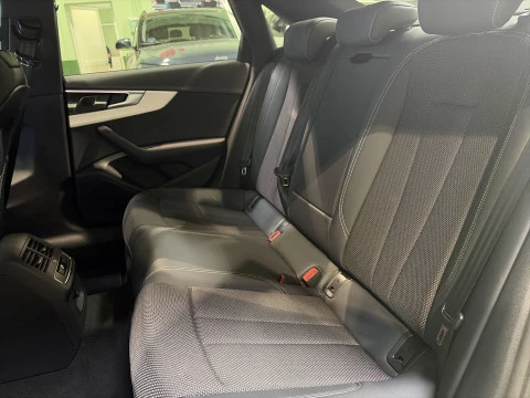 Audi A4 S line 35 TDI 120 kW (163 CV) S tronic