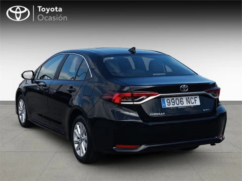 Toyota Corolla Sedán 140H Eco