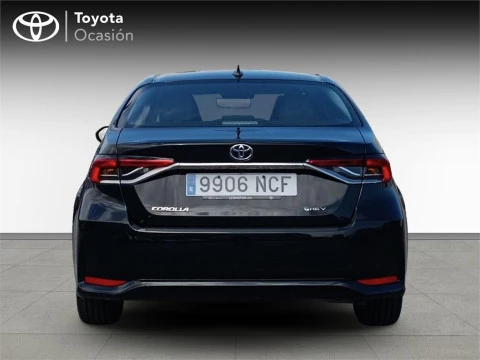 Toyota Corolla Sedán 140H Eco