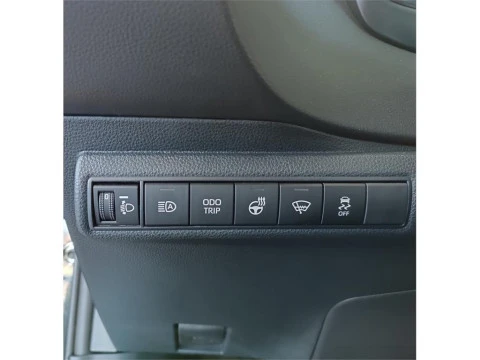 Toyota Corolla Sedán 140H Eco