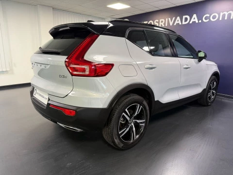 Volvo XC40 2.0 D3 R-Design Auto
